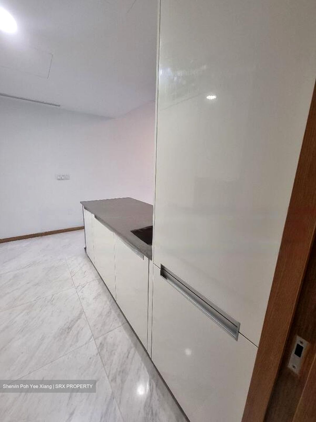 Marina One Residences (D1), Apartment #572710021